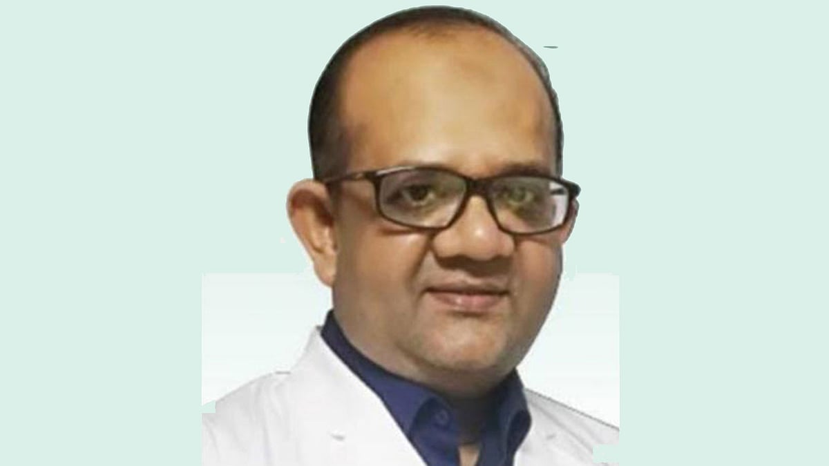 বাংলাদেশ মেডিকেল কলেজ হাসপাতালের অনকোলোজি বিভাগের প্রধান অধ্যাপক জাফর মোহাম্মদ মাসুদ। ছবি: অধ্যাপক জাফর মোহাম্মদ মাসুদের ফেসবুক থেকে