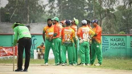 ক্রিকেট আর বাঙালি এক সুতোয় গাঁথা। হাসি-কান্না, আনন্দ-বিষাদের বড় অংশজুড়ে ক্রিকেট। ছবি: লেখক