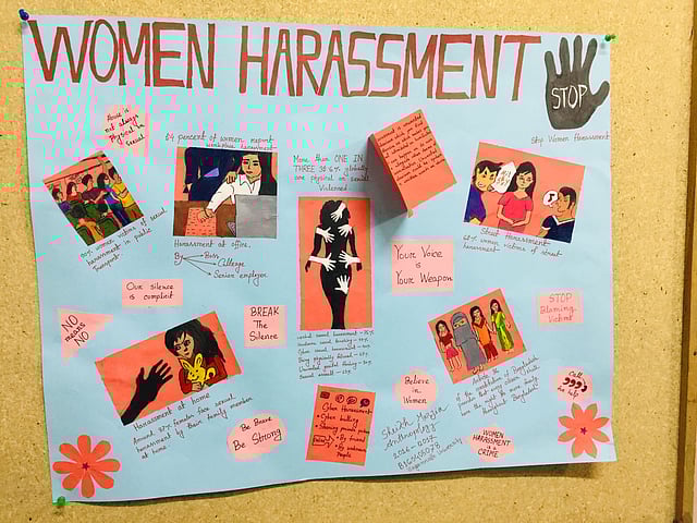 পোস্টার প্রদর্শনীতে নারীদের ওপর নানা নিপীড়নের বিষয় তুলে ধরা হয়। ছবি: লেখক