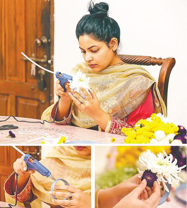 ঘরে বসেই বানাতে পারেন ফুলের গয়না। কৃতজ্ঞতা: মেহনাজ আহমেদ