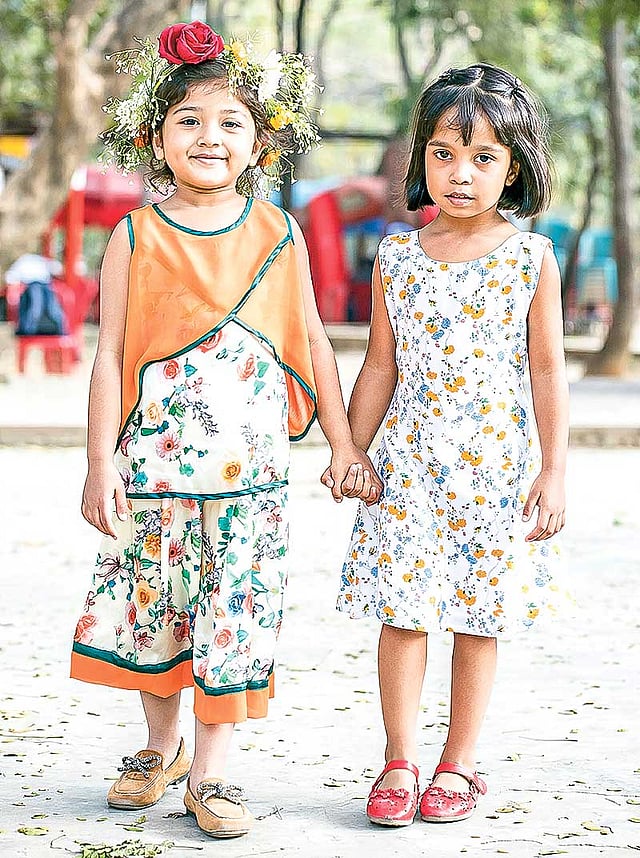 পোশাক: শৈশব