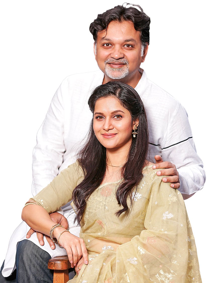 সৃজিত ও মিথিলা। সাজ: অরা বিউটি লাউঞ্জ। ছবি: কবির হোসেন