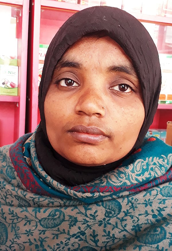 সিনথিয়ার মা রিনা খাতুন। ছবি: সংগৃহীত