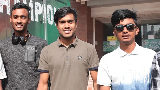 শরিফুল, আকবর ও শাহাদাত কাল খেলছেন বিসিবি একাদশের হয়ে। ছবি: বিসিবি