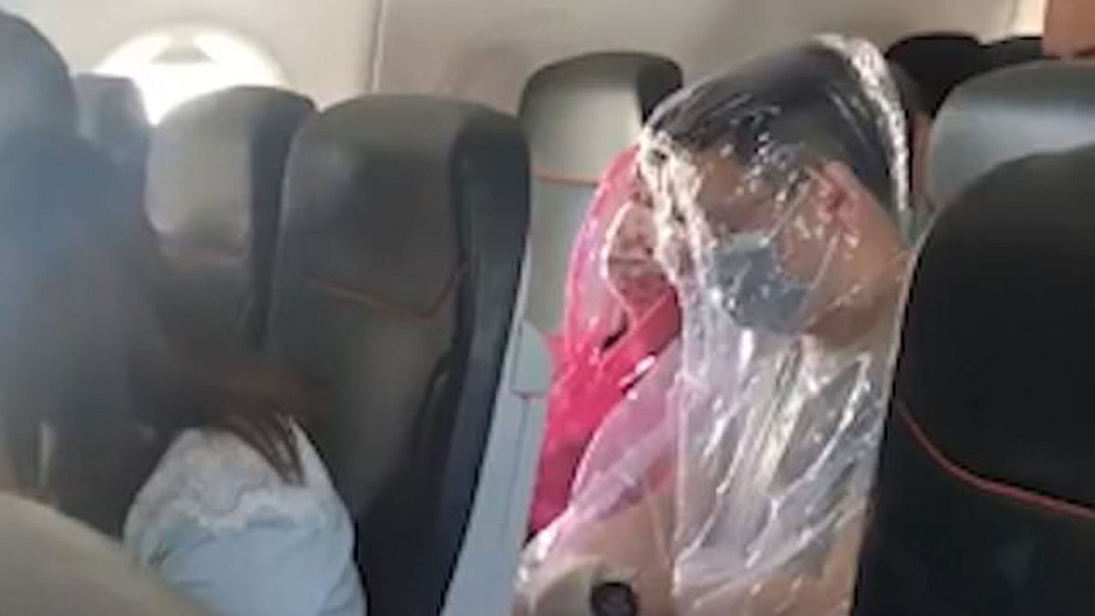 ভিডিওটি সামাজিক যোগাযোগ মাধ্যমে ভাইরাল হয়েছে। ছবি: টুইটার থেকে নেওয়া