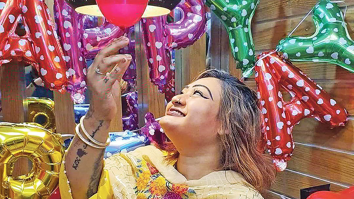 ট্যাটু হাতে শামীমা নূর পাপিয়া। ছবি: সংগৃহীত