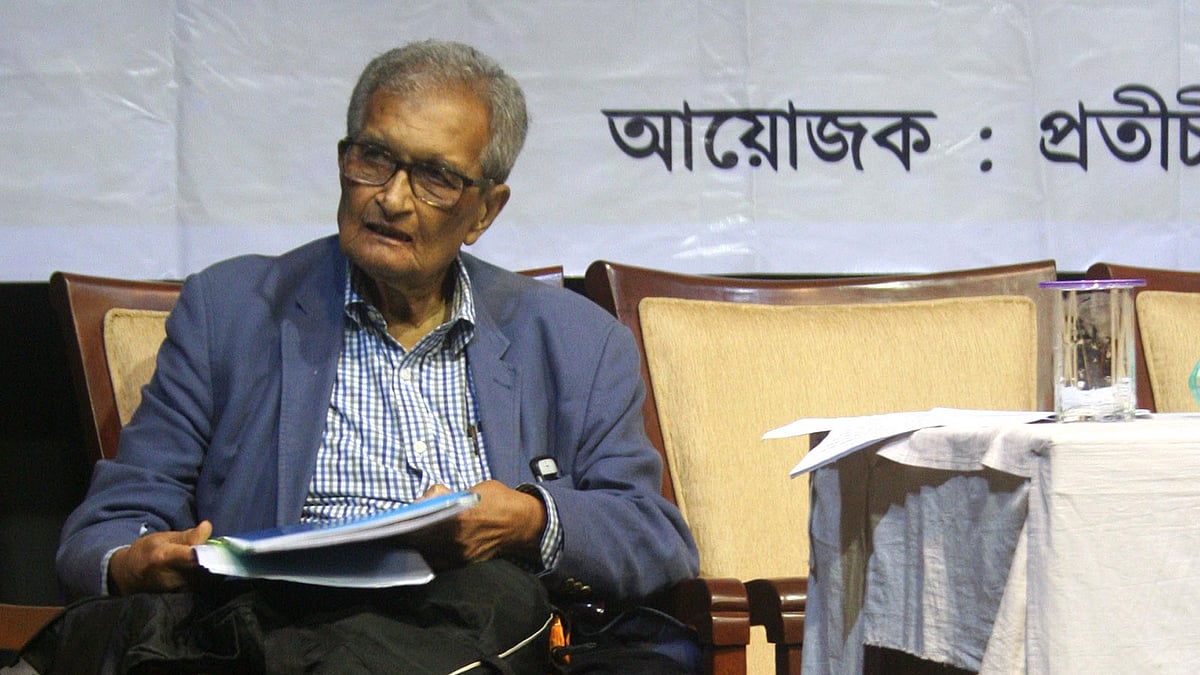 প্রতীচী ট্রাস্টের বার্ষিক আলোচনা সভায় নোবেলজয়ী অর্থনীতিবিদ অধ্যাপক অমর্ত্য সেন। ছবি: ভাস্কর মুখার্জি