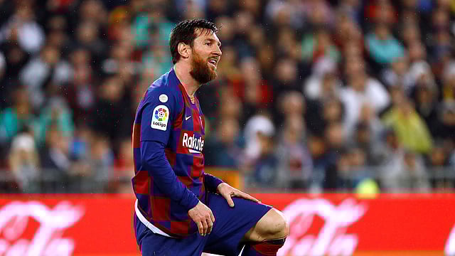 সাম্প্রতিক সময়ের খেলায় সমালোচকদের মুখ বন্ধ করতে পারছেন না মেসি। ছবি: রয়টার্স