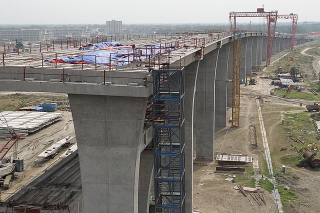 জাজিরা প্রান্তে এই অংশ দিয়ে যানবাহন উঠবে পদ্মা সেতুতে।