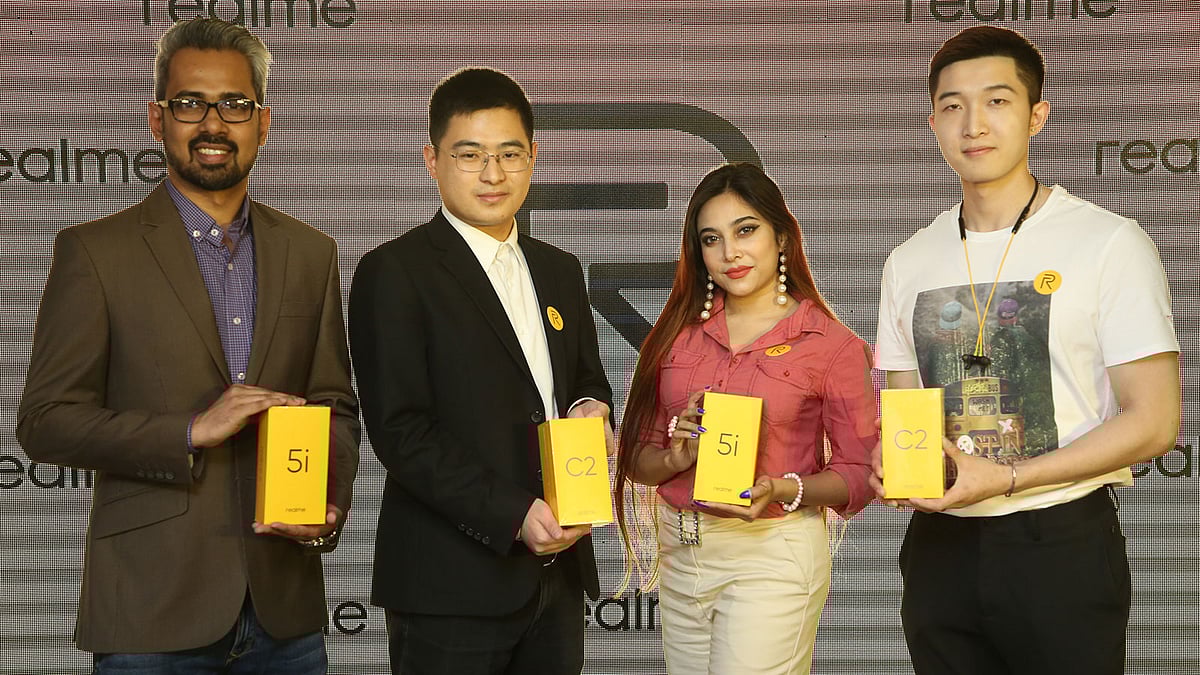 দেশের বাজারে দুটি ফোন ছাড়ার ঘোষণা দিয়েছে চীনা প্রতিষ্ঠান রিয়েলমি। ছবি: রিয়েলমির সৌজন্যে