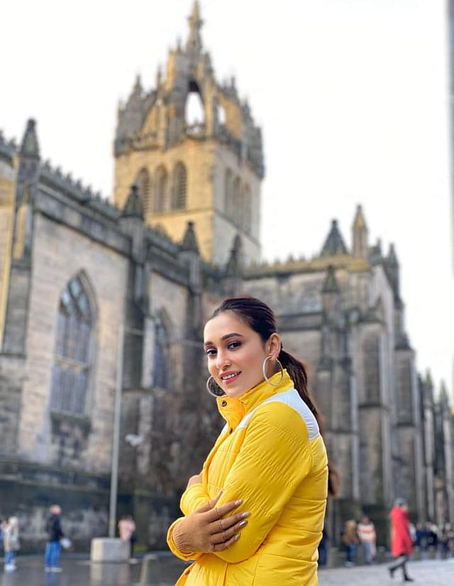 মিমি চক্রবর্তী । ছবি: ফেসবুক থেকে