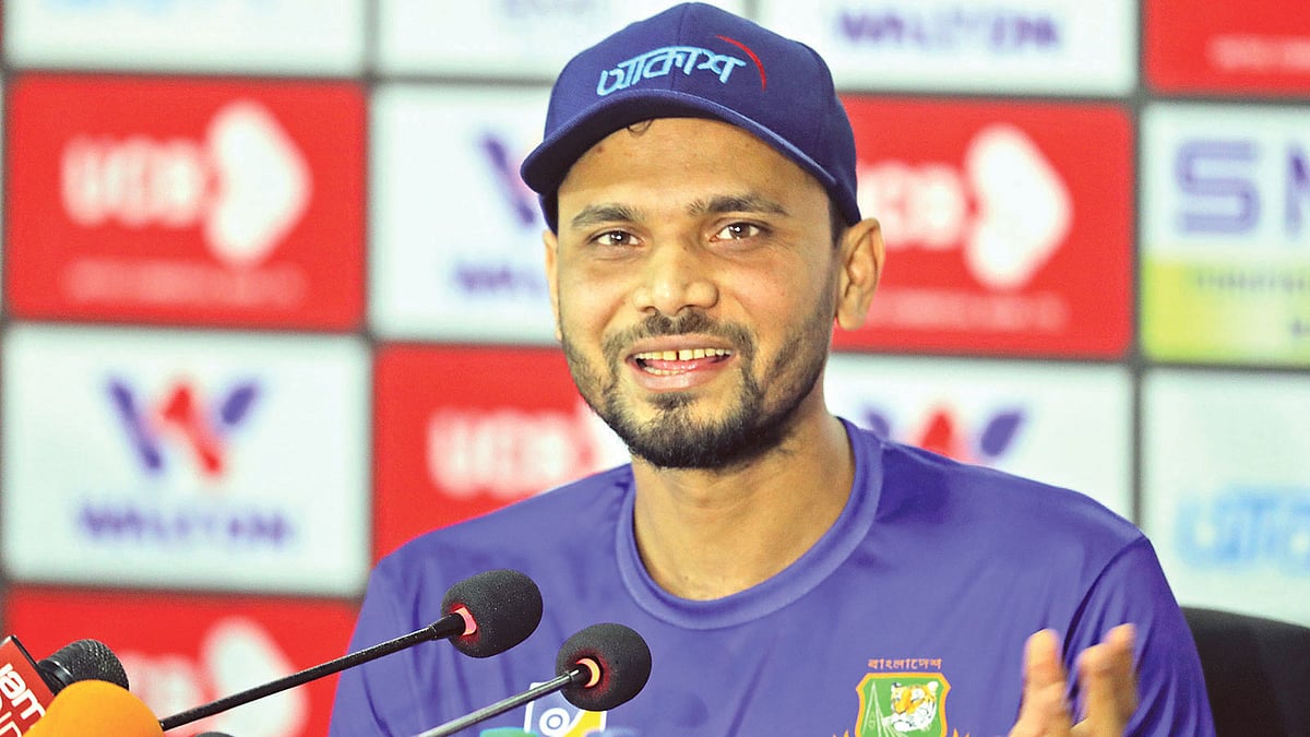 মাশরাফি বিন মুর্তজা। ছবি : ফাইল ছবি