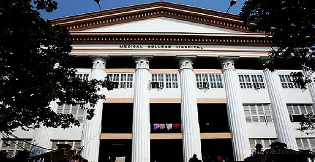 কলকাতা মেডিকেল কলেজ হাসপাতাল। ছবি: ভাস্কর মুখার্জি