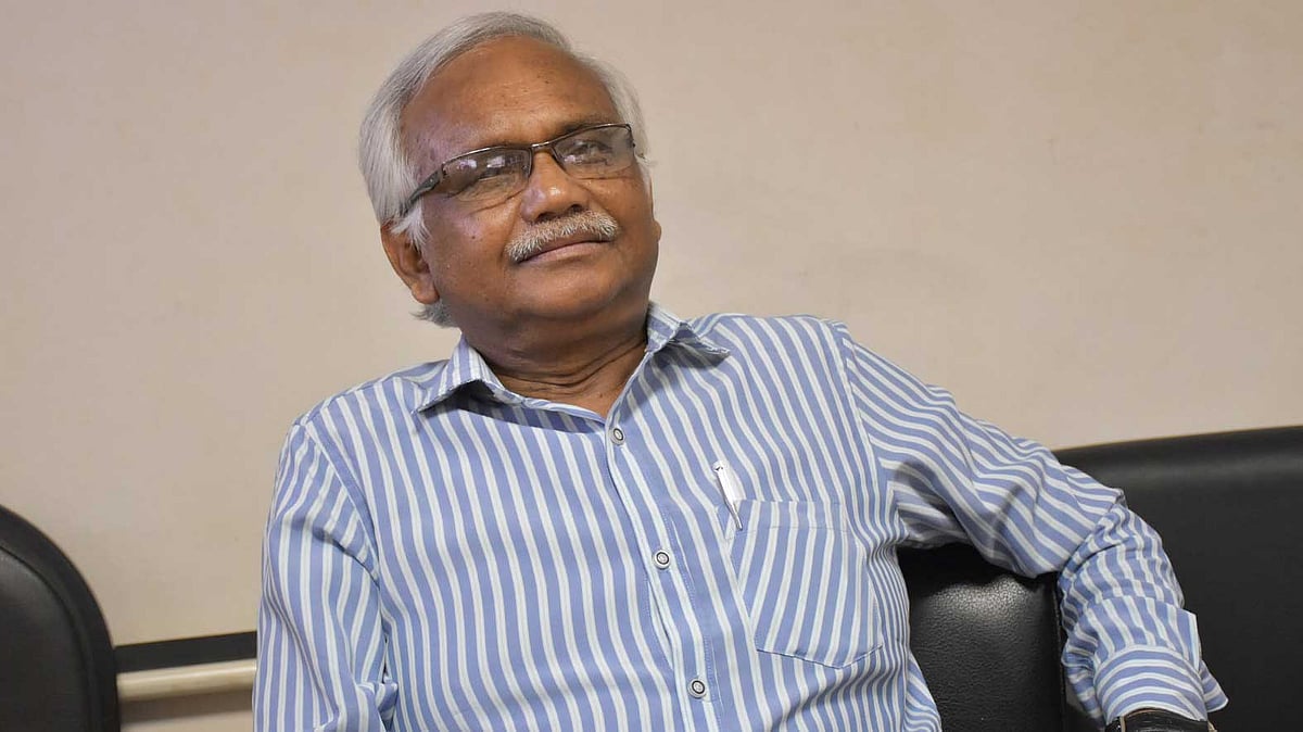 ডা. মুশতাক হোসেন