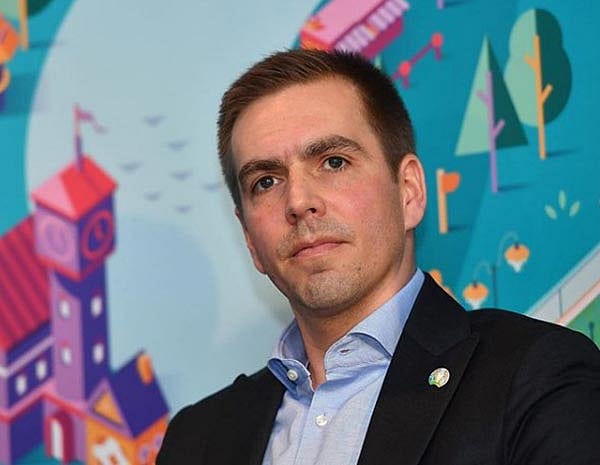 ফুটবলের ভবিষ্যৎ নিয়ে শঙ্কিত ফিলিপ লাম