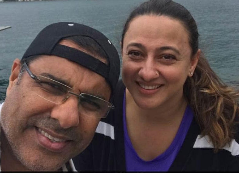 স্ত্রী ফারিয়াল ওয়াকার ইউনিসের কাছে সত্যিকারের বীর। ফাইল ছবি