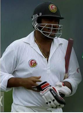 আকরাম খানের সেই ৬৭ রানের ইনিংসটির ওপরই দাঁড়িয়ে বাংলাদেশের ক্রিকেট। ফাইল ছবি