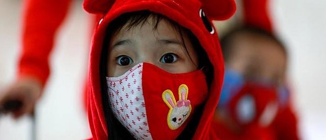 কোভিড-১৯–এ আক্রান্ত শিশুদের ঘন ঘন জ্বর বা কাশি না–ও থাকতে পারে। ছবি: রয়টার্স