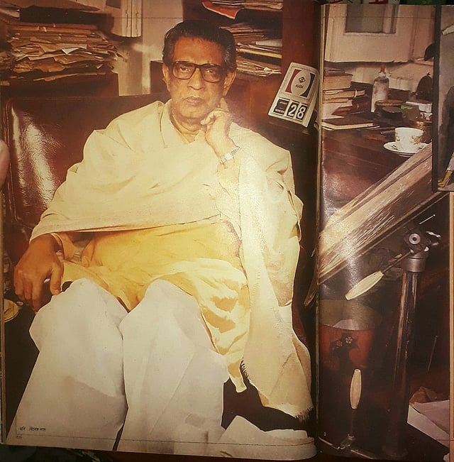 আজ সত্যজিৎ রায়ের শততম জন্মদিন। ছবি: সংগৃহীত