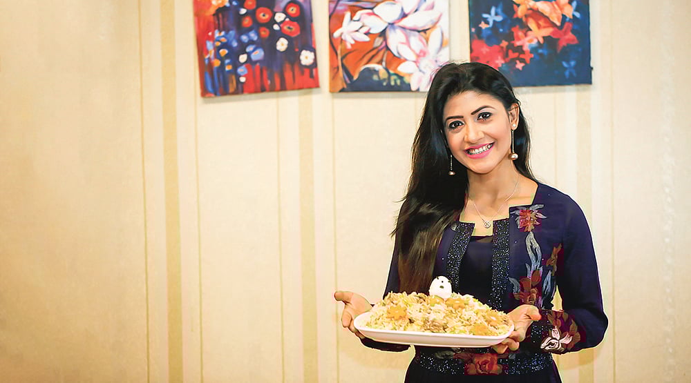 শুধু উপস্থাপনাই নয়, রান্নাতেও বেশ সুনাম শ্রাবণ্য তৌহিদার। ছবি: সুমন ইউসুফ
