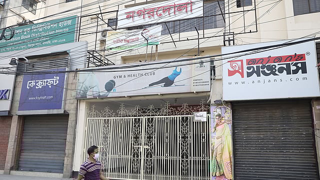 কে ক্র্যাফট, অঞ্জন`সও তৈরি হচ্ছে। ছবি: প্রথম আলো