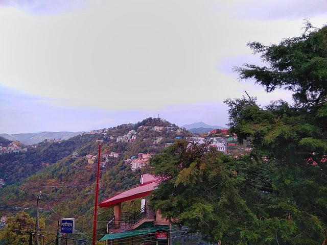 পাহাড় আর আকাশের মিতালি। ছবি: লেখক