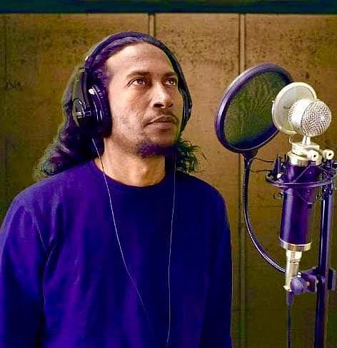 শিল্পী পাপী মনা। ছবি: সংগৃহীত