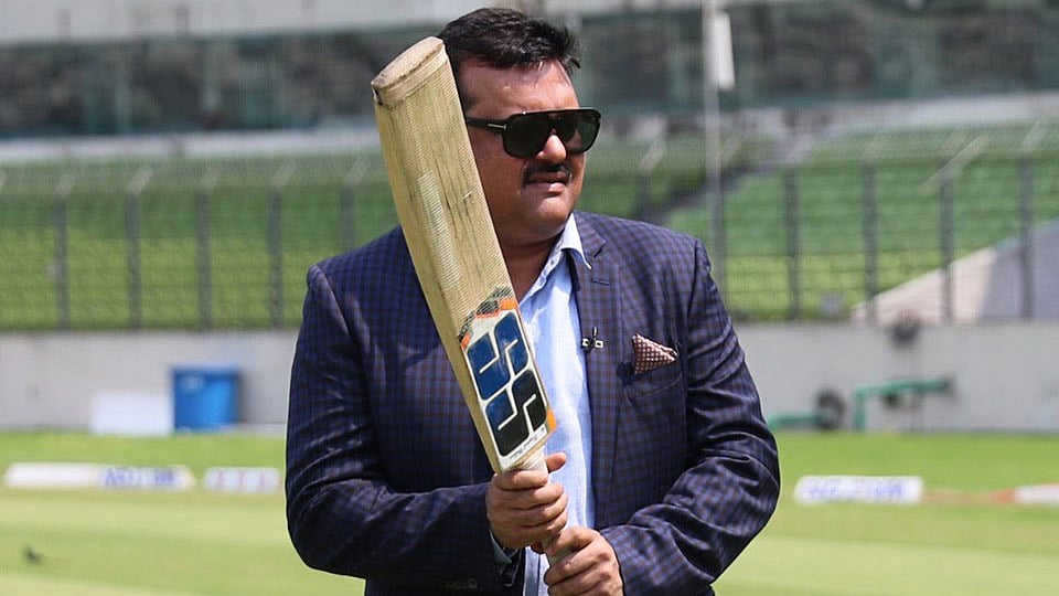 বাংলাদেশ জাতীয় দলের সাবেক অধিনায়ক আকরাম খান। ছবি: প্রথম আলো