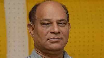আজাদ রহমান (জন্ম: ১৯৪৪, বর্ধমান, মৃত্যু: ১৬ মে ২০২০)
