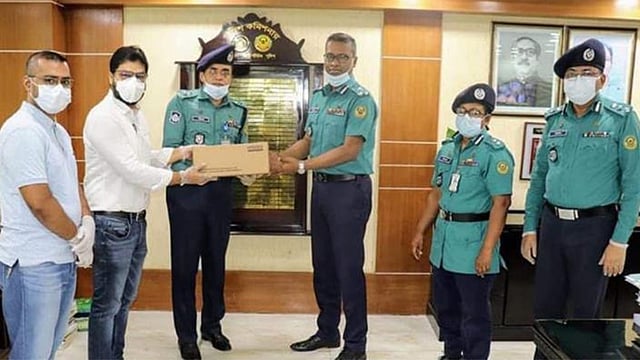 নাভানা গ্রুপ করোনাভাইরাসে সংক্রমিত গুরুতর রোগীদের চিকিৎসা সেবা নিশ্চিত করতে ইতিমধ্যে বিতরণ করেছে পোর্টেবল ভেন্টিলেটর। ছবি: সংগৃহীত