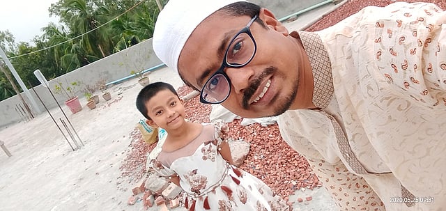 ঈদ আনন্দের এই ছবি পাঠিয়েছেন জামাল হোসেন।