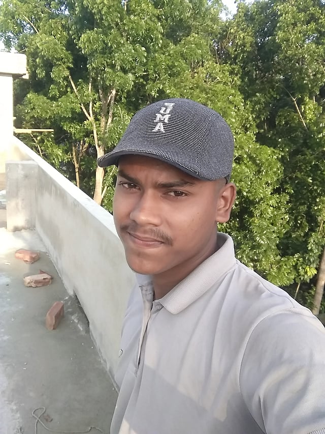 মো. রাতুল ইসলামের পাঠানো ঈদের সকালের ছবি।