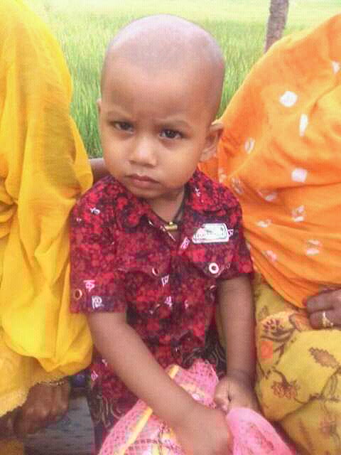 ঈদ আনন্দের এই ছবি পাঠিয়েছেন বাদল হোসেন।