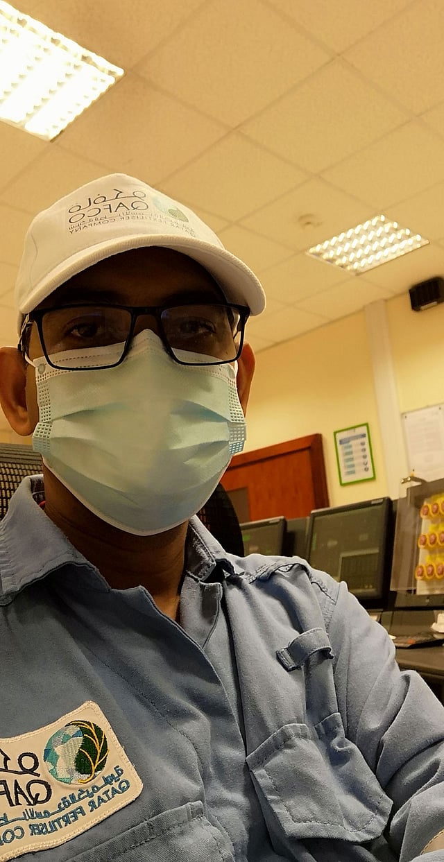 শরিফুল আলম কাতারপ্রবাসী। এই করোনাকালেও তাঁর কাজ থেমে নেই। ঈদের সকালে নিজ কর্মস্থলে শরিফুল আলম।