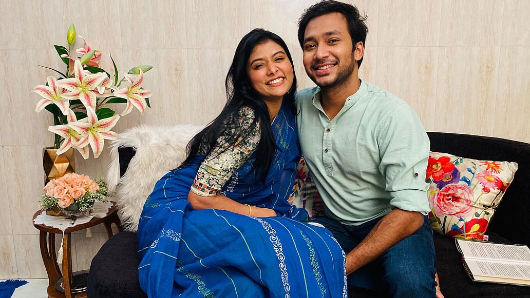 টয়া ও শাওন। ছবি:প্রথম আলো