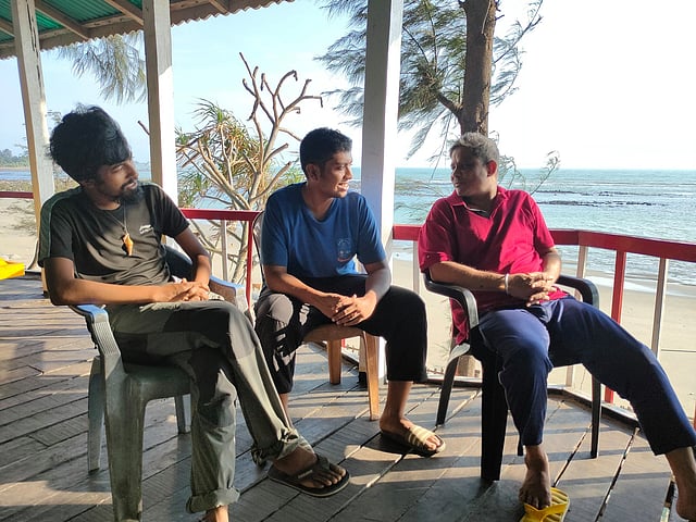 তাঁরা তিনজন