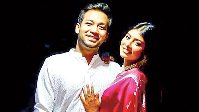 শাওন ও টয়া