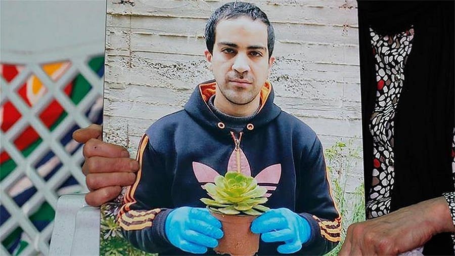 নিহত তরুণ আইয়াদ হালাক। ছবি: এএফপি