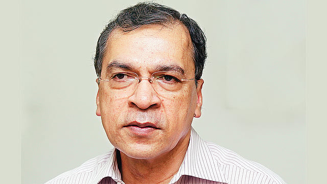 ইফতেখারুজ্জামান।