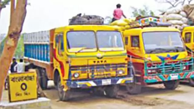 বাংলাবান্ধা স্থলবন্দর। ফাইল ছবি