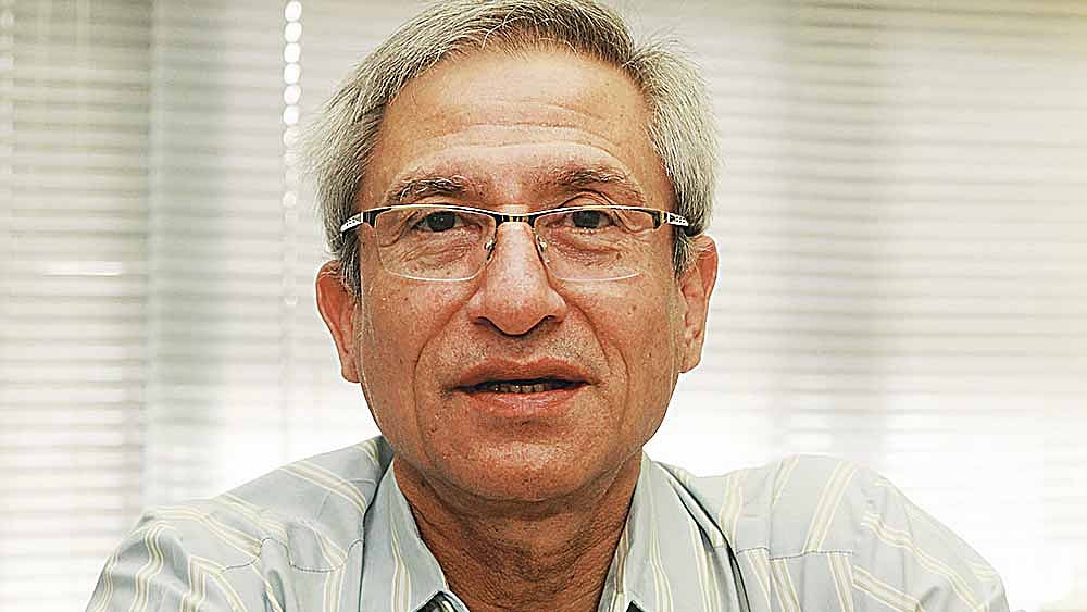 জাহিদ হোসেন