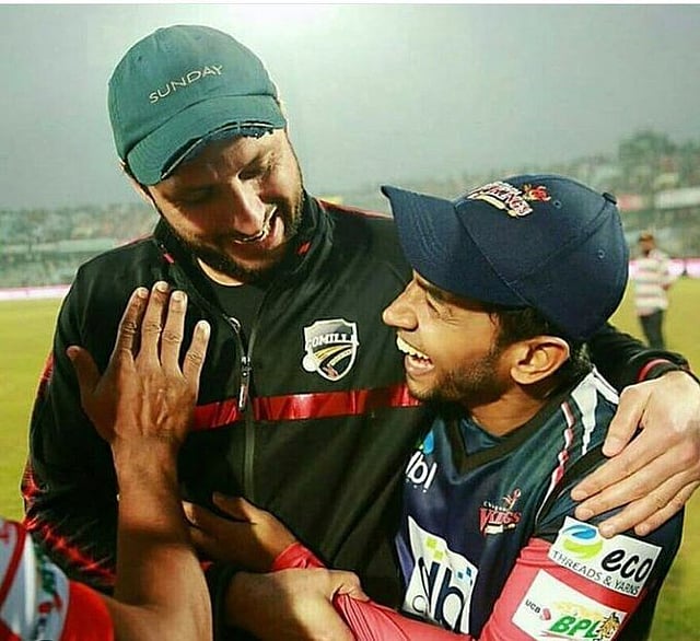 আফ্রিদির করোনার আক্রান্ত হওয়ার সংবাদে ভীষণ মন খারাপ হয়েছে মুশফিকের। ফাইল ছবি