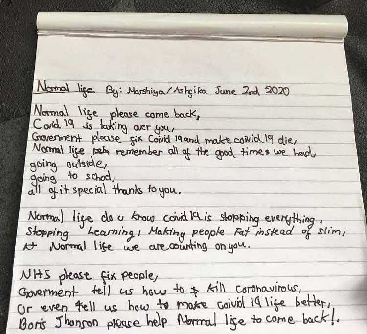 স্বাভাবিক জীবনের প্রত্যাশা নিয়ে আশফিকার লেখা কবিতা। ছবি: প্রথম আলো
