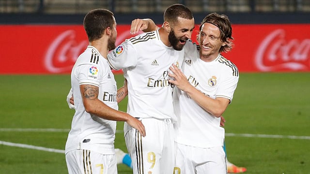 ভলিতে গোল করলেন বেনজেমা। ছবি: টুইটার