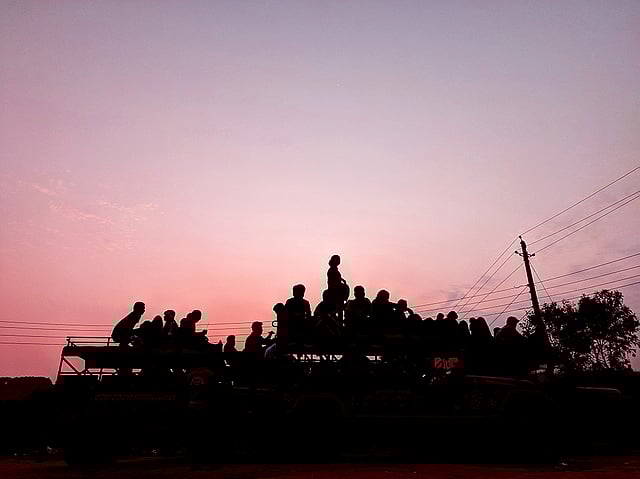 সাজেকের সৌন্দর্য এমন যে ৪৮ বা ৭২ ঘণ্টার জন্য যাওয়ার খুব সময় মনে হয়। ছবি: লেখক