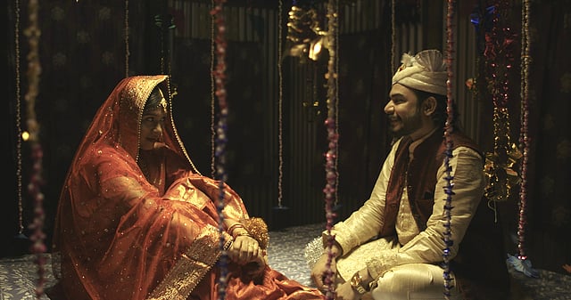 ‘বকুলের বিবাহ আর বকুলের সংসার’ নাটকের একটি দৃশ্য। ছবি: সংগৃহীত।