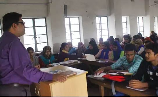 ঢাবির শ্রেণিকক্ষ। ফাইল ছবি ফোকাস বাংলা।