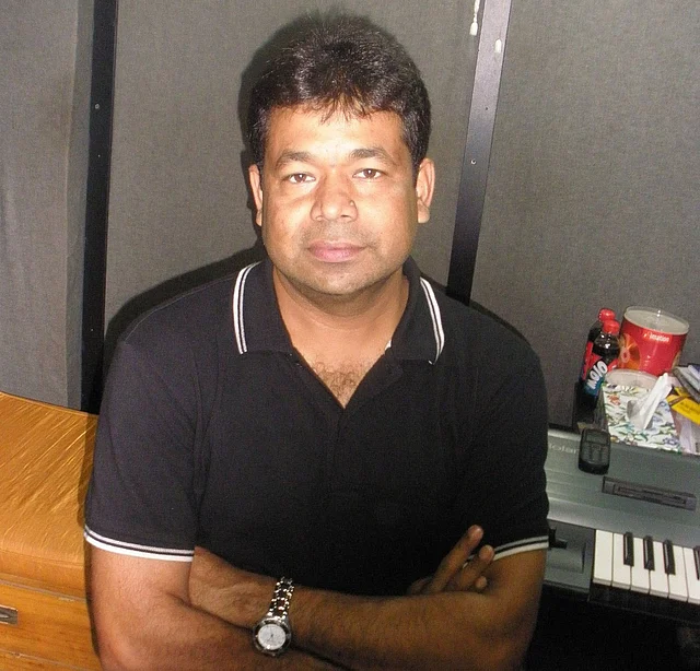 আর কখনো রাজনীতি করবেন না বলে সিদ্ধান্ত নিয়েছেন মনির খান। ছবি: সংগৃহীত