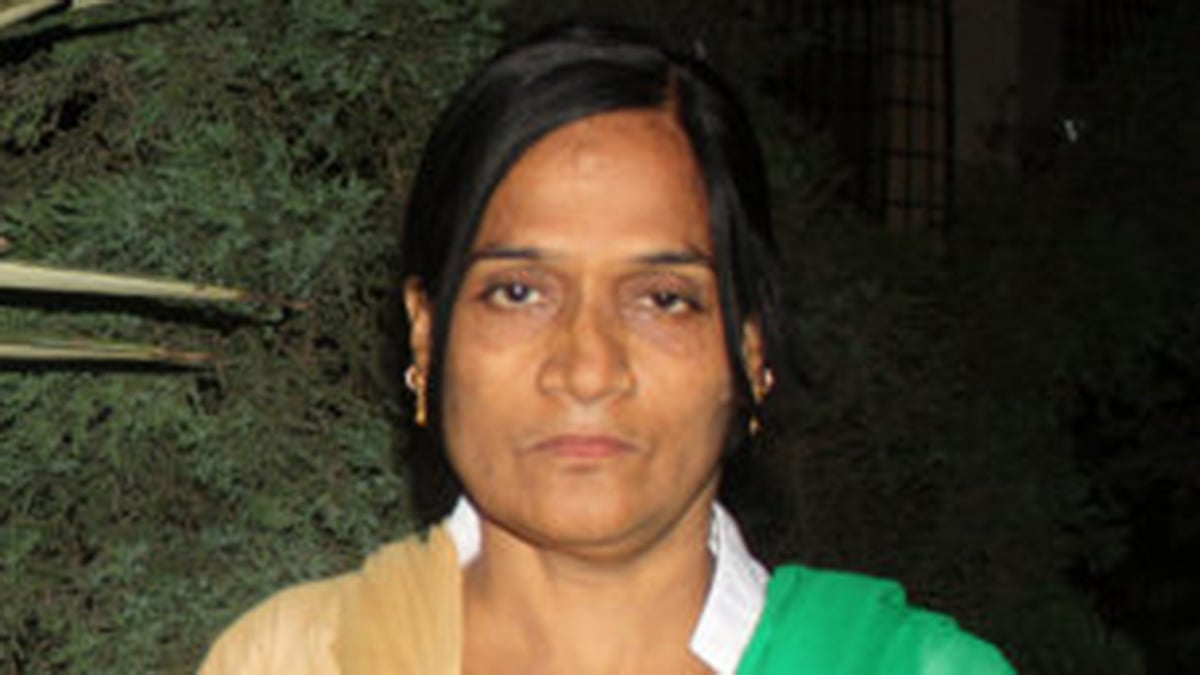সাধনা মিত্র