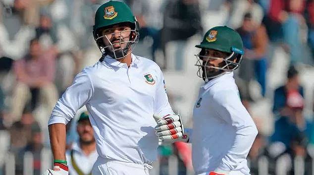 দেশের মাটিতেই ভুগেছেন তামিম-সাইফরা। ফাইল ছবি